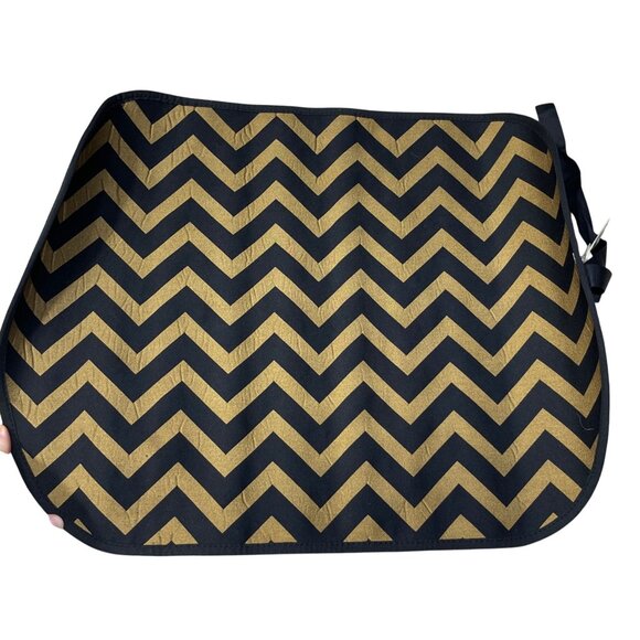 5 Placemats Fleur de Lis Chevron Black Gold NWT - Picture 3 of 8